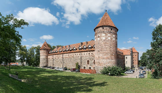 Bytow_castle.jpg