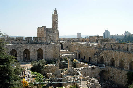 Tower_of_david_jerusalem.jpg